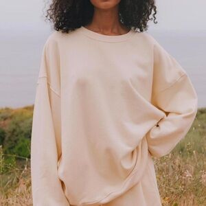 SOLD OUT Daily Drills Sweatshirt size M/L